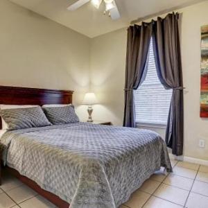 Villa Corporate 2 bedroom Suite Furnished Condo in Houston