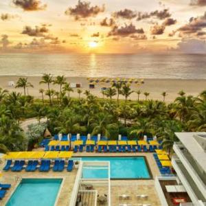 Royal Palm South Beach Miami a Tribute Portfolio Resort Miami Beach