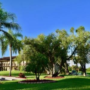 Lehigh Resort Club by Capital Vacations Fort Myers Beach