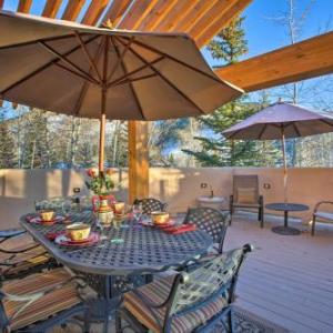 Mountain Escape with Hot Tub - Ski Hike and Golf!