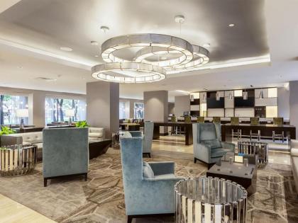 DoubleTree by Hilton Hotel & Suites Houston by the Galleria - image 6