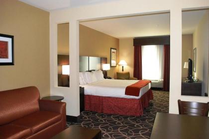 Holiday Inn Express & Suites Houston South - Near Pearland an IHG Hotel - image 12