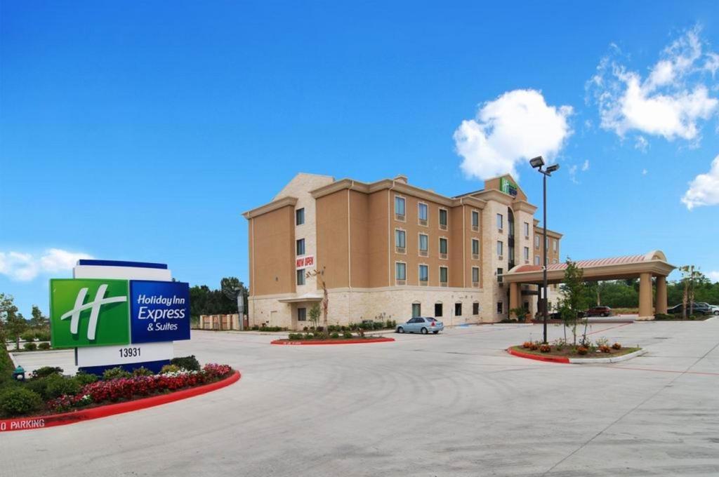 Holiday Inn Express & Suites Houston South - Near Pearland an IHG Hotel - image 4