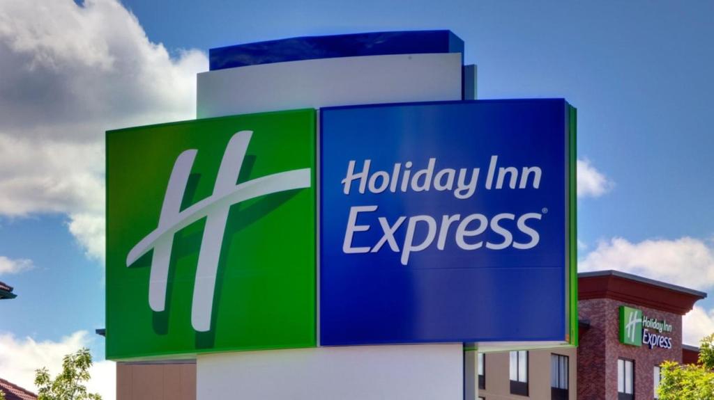Holiday Inn Express & Suites Houston - North I45 Spring an IHG Hotel - image 2