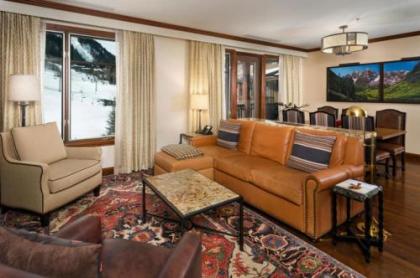 Ritz-Carlton Club 2 Bedroom Elk Horn 010 in Aspen