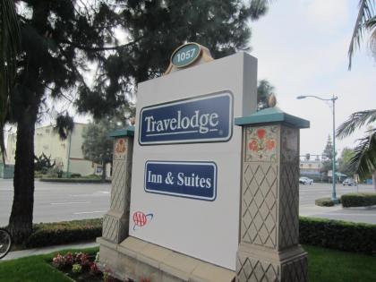 Travelodge Inn & Suites by Wyndham Anaheim on Disneyland Dr - image 4