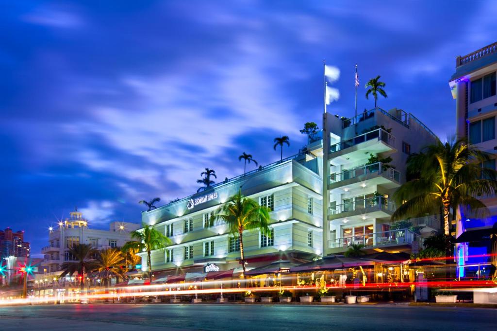 Bentley Hotel South Beach - main image