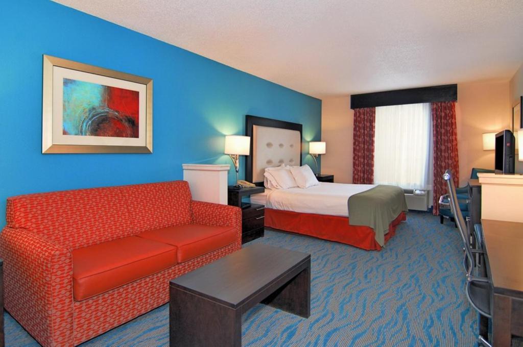 Holiday Inn Express Destin E - Commons Mall Area an IHG Hotel - image 4