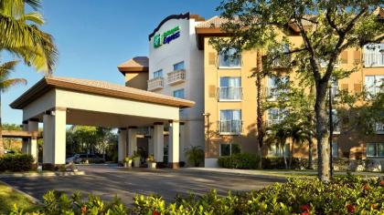 Holiday Inn Express Naples Downtown 5th Avenue an IHG Hotel in Fort Myers Beach