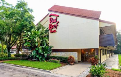 Red Roof Inn Tampa Fairgrounds - Casino - image 2