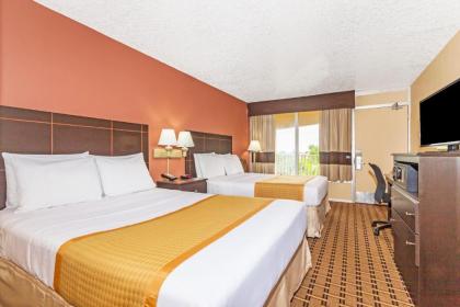Days Inn by Wyndham Fort Lauderdale-Oakland Park Airport N - image 2