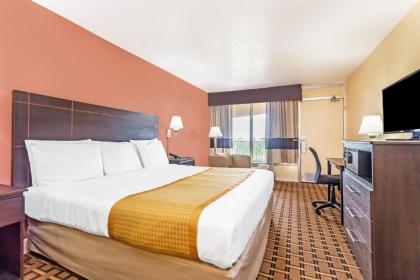 Days Inn by Wyndham Fort Lauderdale-Oakland Park Airport N - image 4