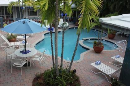 Coral Reef Guesthouse Florida