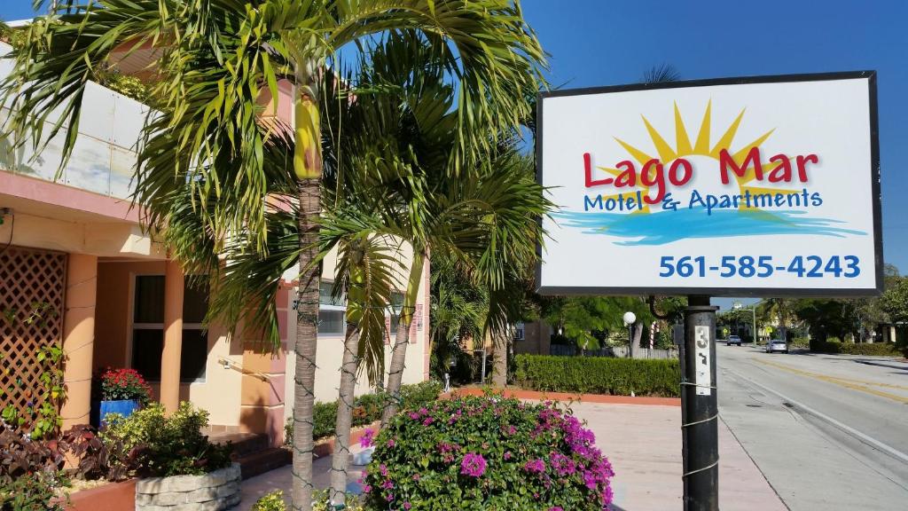 Lago Mar Motel and Apartments - main image