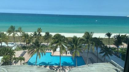 Ocean Front Casablanca Studios with FULL KITCHENS & Beach access By BL Rentals Miami Beach