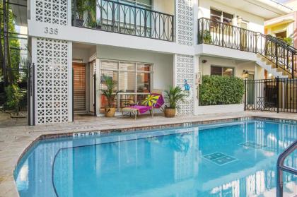 South Beach Poolside Apartment in Miami Beach