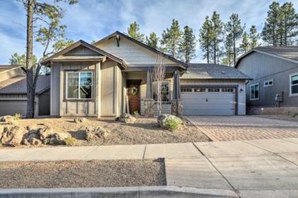 Chic Modern Flagstaff Home W and Hot Tub and Fire Pit
