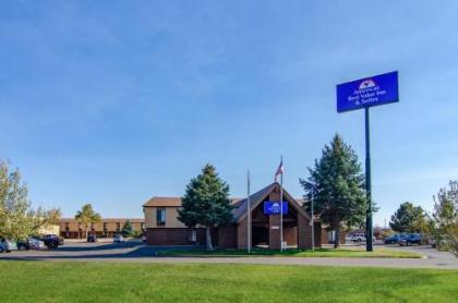 Americas Best Value Inn & Suites Ft Collins E at I-25 in Grand Lake