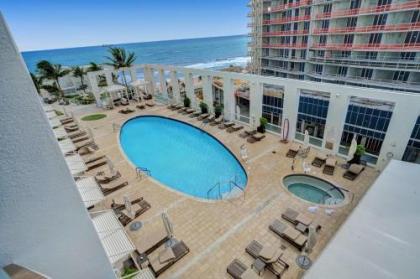 Luxury Condo one bedroom with Daily c Fort Lauderdale Florida