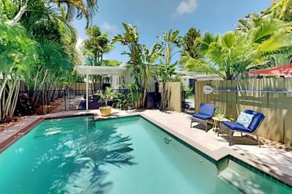 Middle River Terrace - Private Pool & Hot Tub home Fort Lauderdale