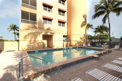 Beach Villas #101 Fort Myers Beach
