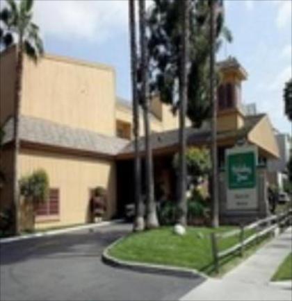 Holiday Inn Hotel & Suites Anaheim an IHG Hotel - image 3