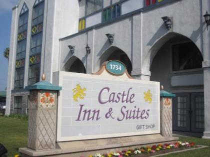 Castle Inn and Suites Anaheim - image 2