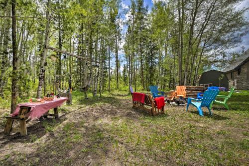 Rocky Mtn Retreat with Balcony Fire Pit and Grill! - image 5