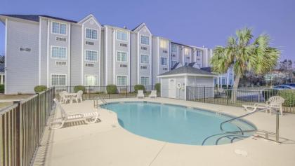 Microtel Inn & Suites by Wyndham Gulf Shores in Gulf Shores