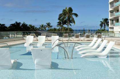 Ilikai Hotel & Luxury Suites Honolulu