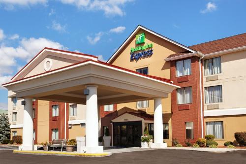 Holiday Inn Express Hotel & Suites Knoxville-North-I-75 Exit 112 an IHG Hotel - main image