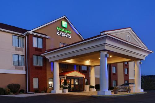 Holiday Inn Express Hotel & Suites Knoxville-North-I-75 Exit 112 an IHG Hotel - image 2