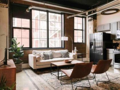 Sunny Gay St Loft Knoxville Tennessee
