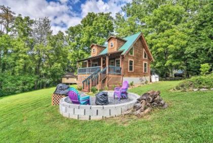 Maggie Valley Family Cabin with Porch and Fire Pit!