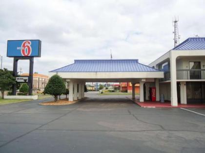 Motel 6-Memphis TN - East