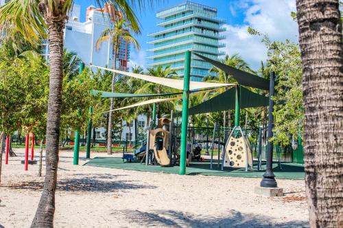 Welworth condo units Miami Beach - image 4