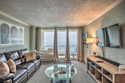 Oceanfront Condo with Pool Access and Balcony! South Carolina