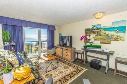Beautifully Decorated Boardwalk Resort Unit 236 Direct Oceanfront Sleeps 8 South Carolina