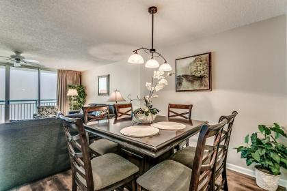 Windy Hill Dunes 1302 - Elegant oceanfront condo with hardwood floors and a lazy river - image 4