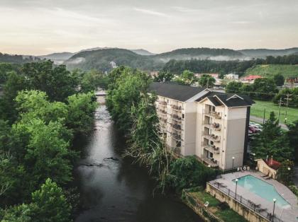 Twin Mountain Inn & Suites Pigeon Forge Tennessee