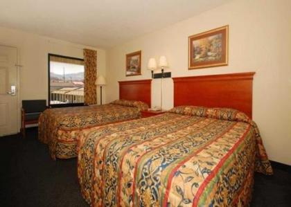 Econo Lodge Pigeon Forge Tennessee