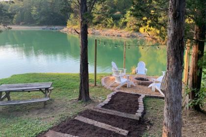 Smoky Mtn Lakefront Cabin with Games and Fire Pit!