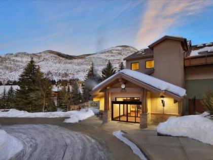 Vail Luxury Condos by VRHost - image 2