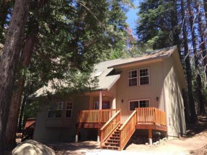 Alder Lodge Yosemite Village
